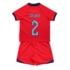 England Kyle Walker #2 Bortaställ Barn VM 2022 Kortärmad (+ Korta byxor)